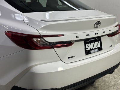 2025 Toyota Camry SE