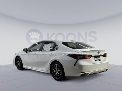 2024 Toyota Camry SE