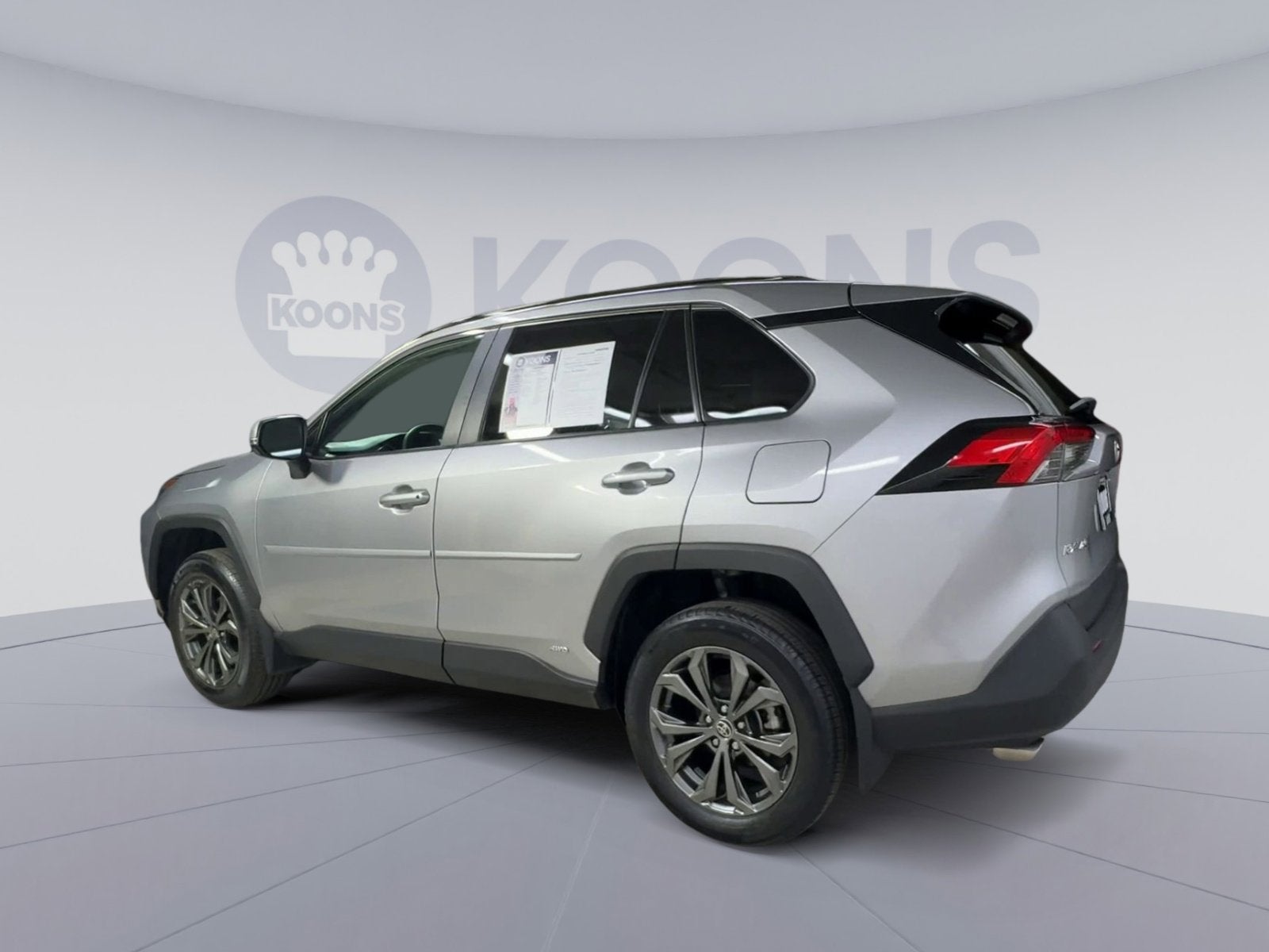 2023 Toyota RAV4 Hybrid XLE Premium