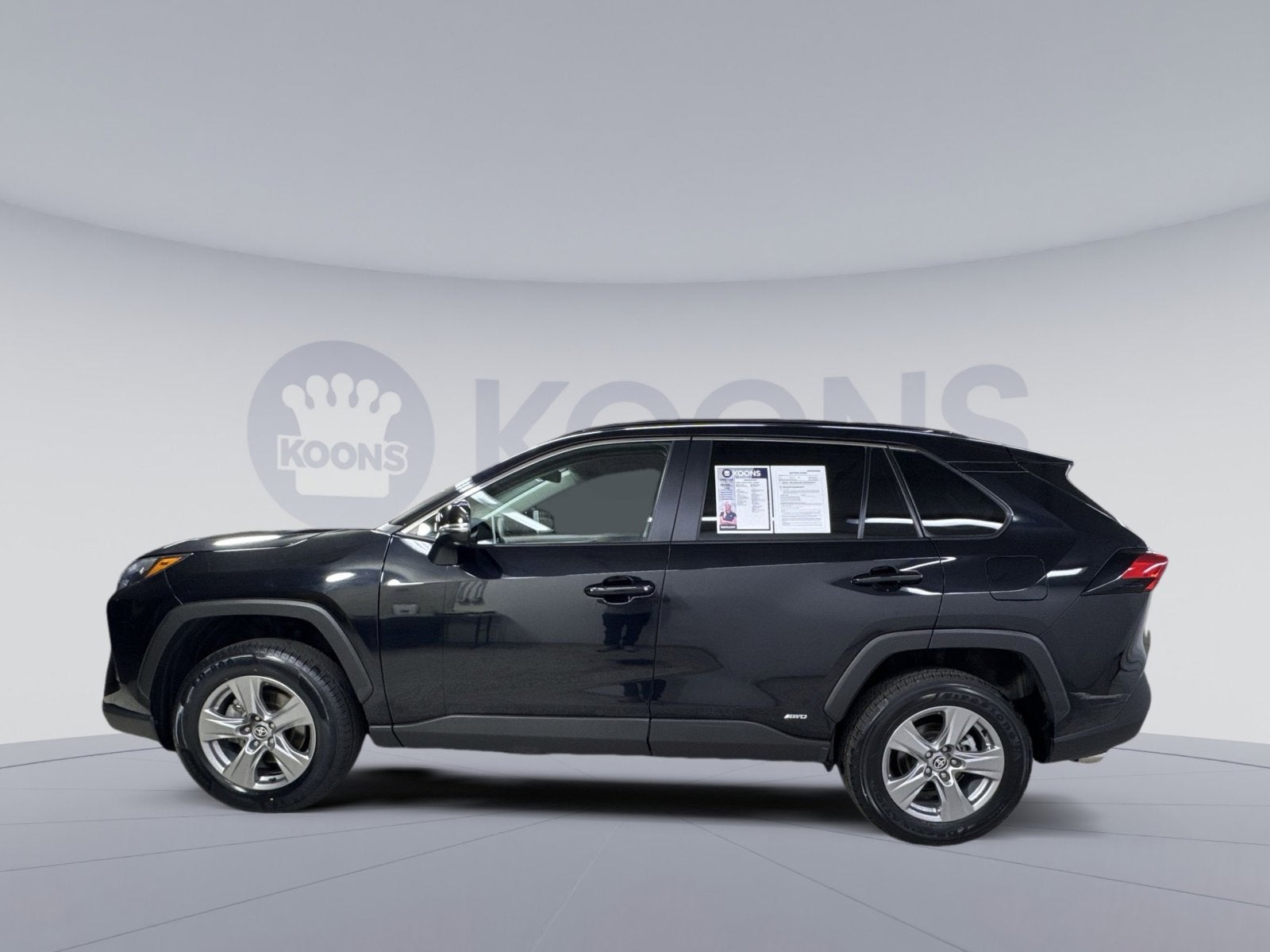 2024 Toyota RAV4 Hybrid LE