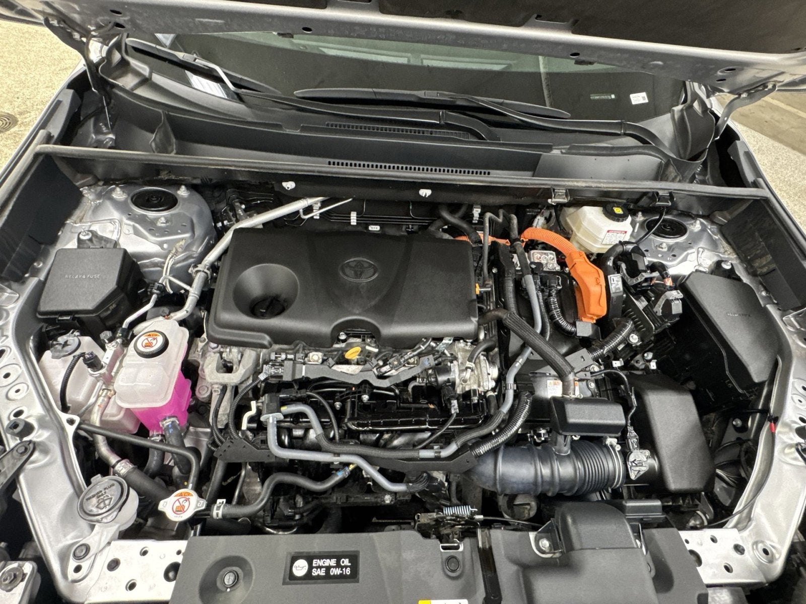 2024 Toyota RAV4 Hybrid LE