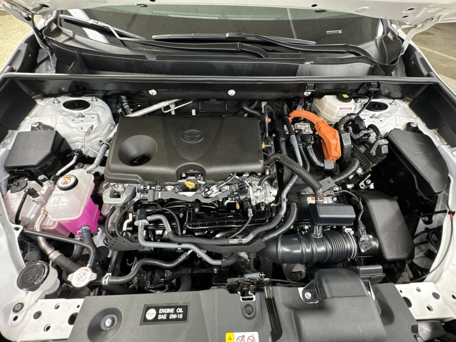 2024 Toyota RAV4 Hybrid LE