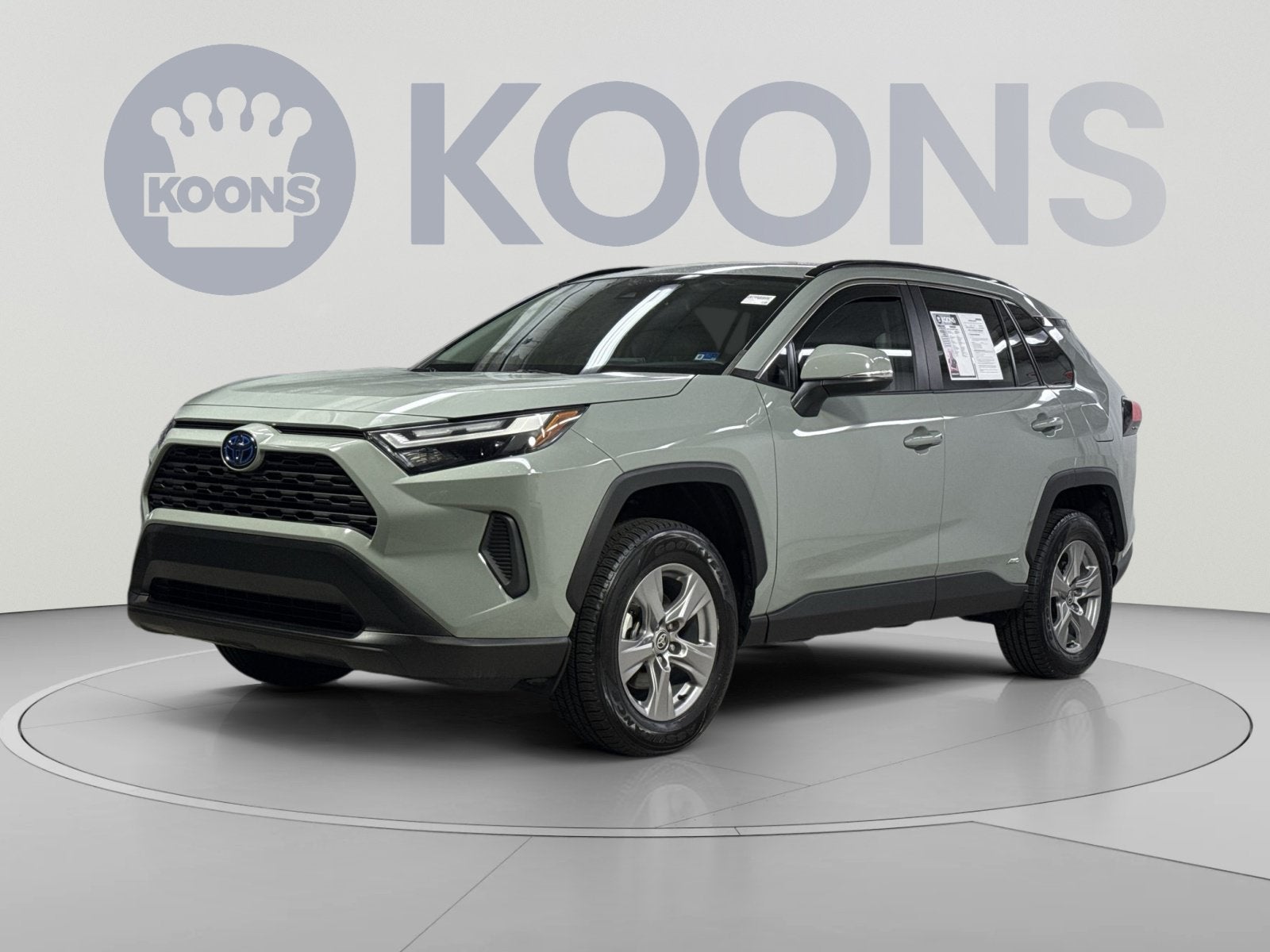 2023 Toyota RAV4 Hybrid XLE