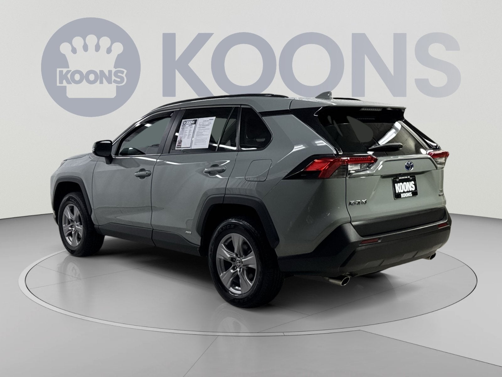 2023 Toyota RAV4 Hybrid XLE