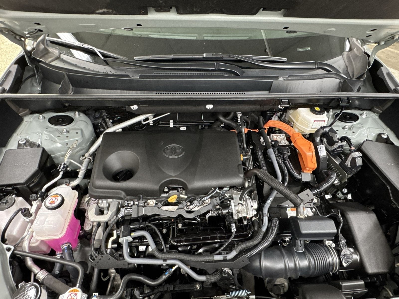 2023 Toyota RAV4 Hybrid XLE