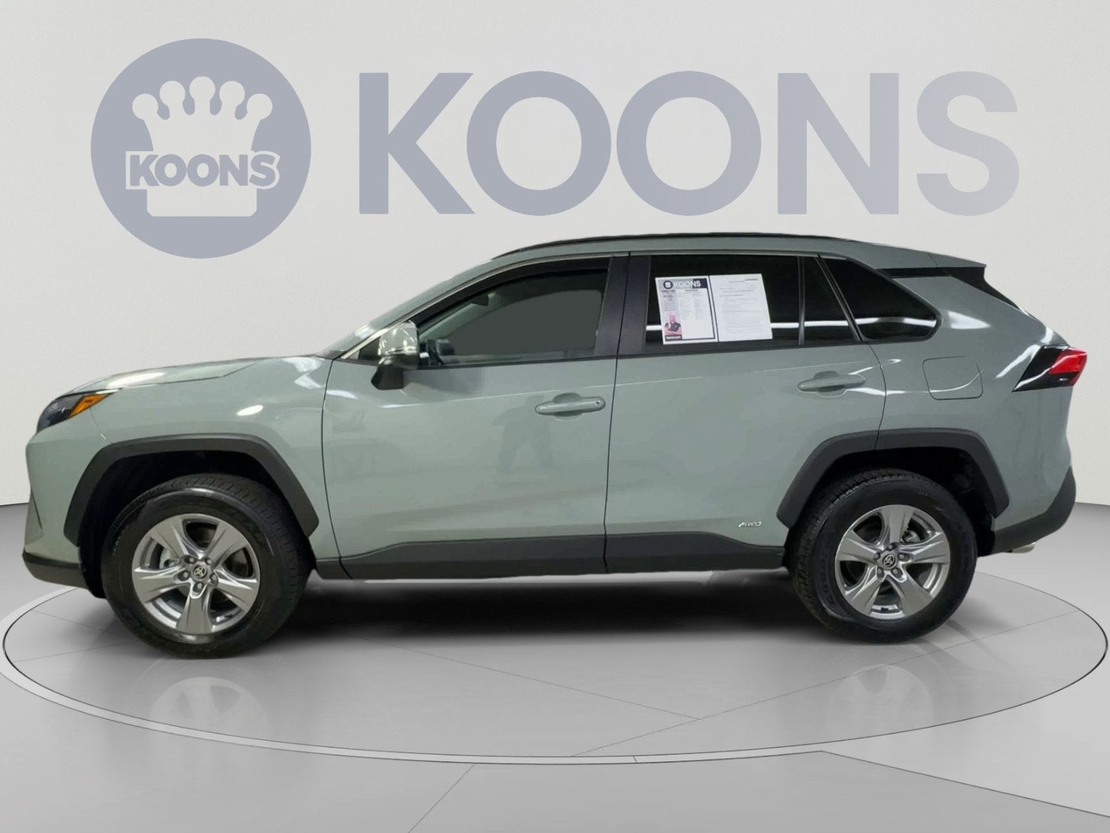 2023 Toyota RAV4 Hybrid XLE