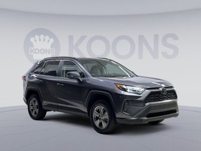 2025 Toyota RAV4 Hybrid XLE