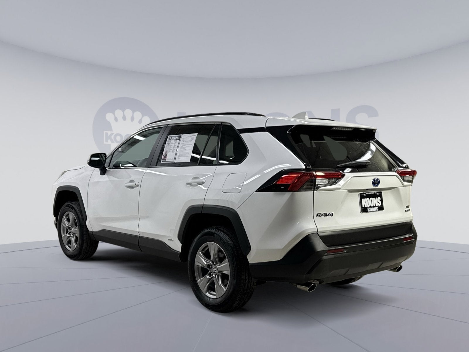 2024 Toyota RAV4 Hybrid XLE