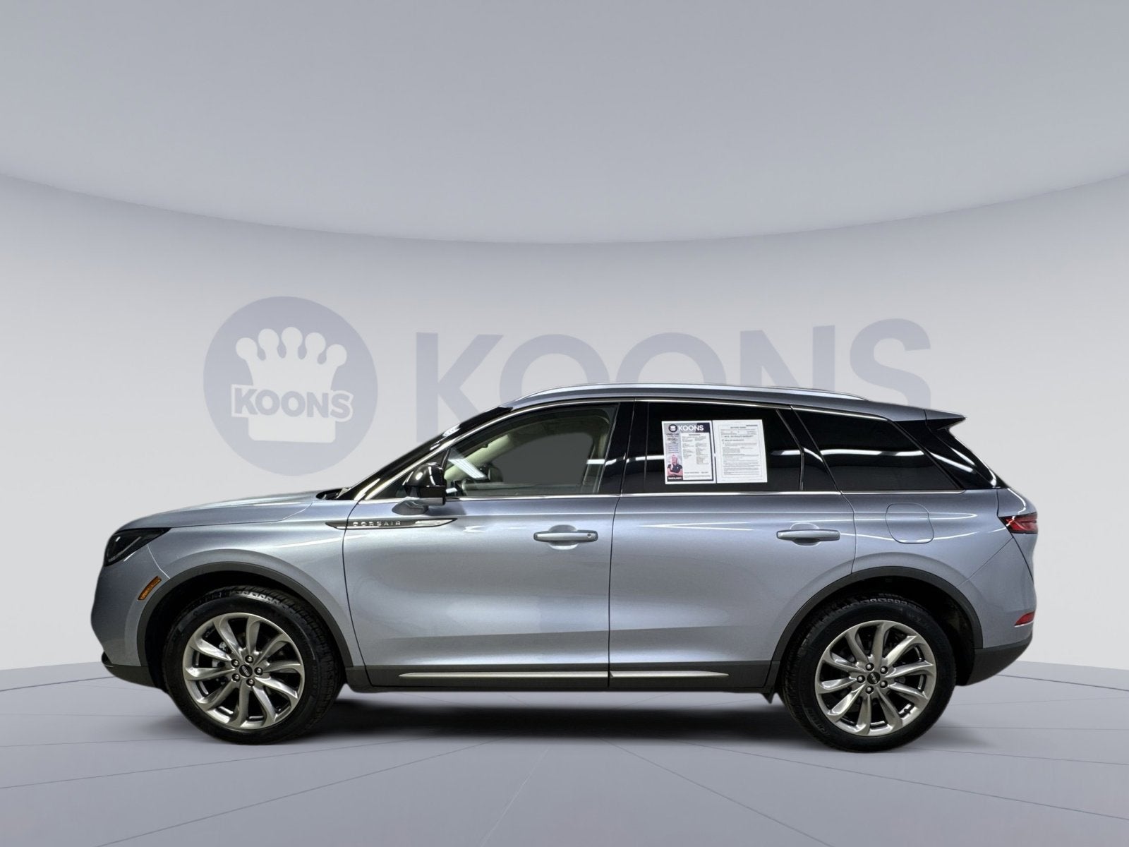 2022 Lincoln Corsair Standard