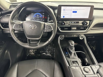 2025 Toyota Grand Highlander XLE