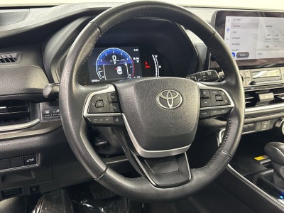 2025 Toyota Grand Highlander XLE