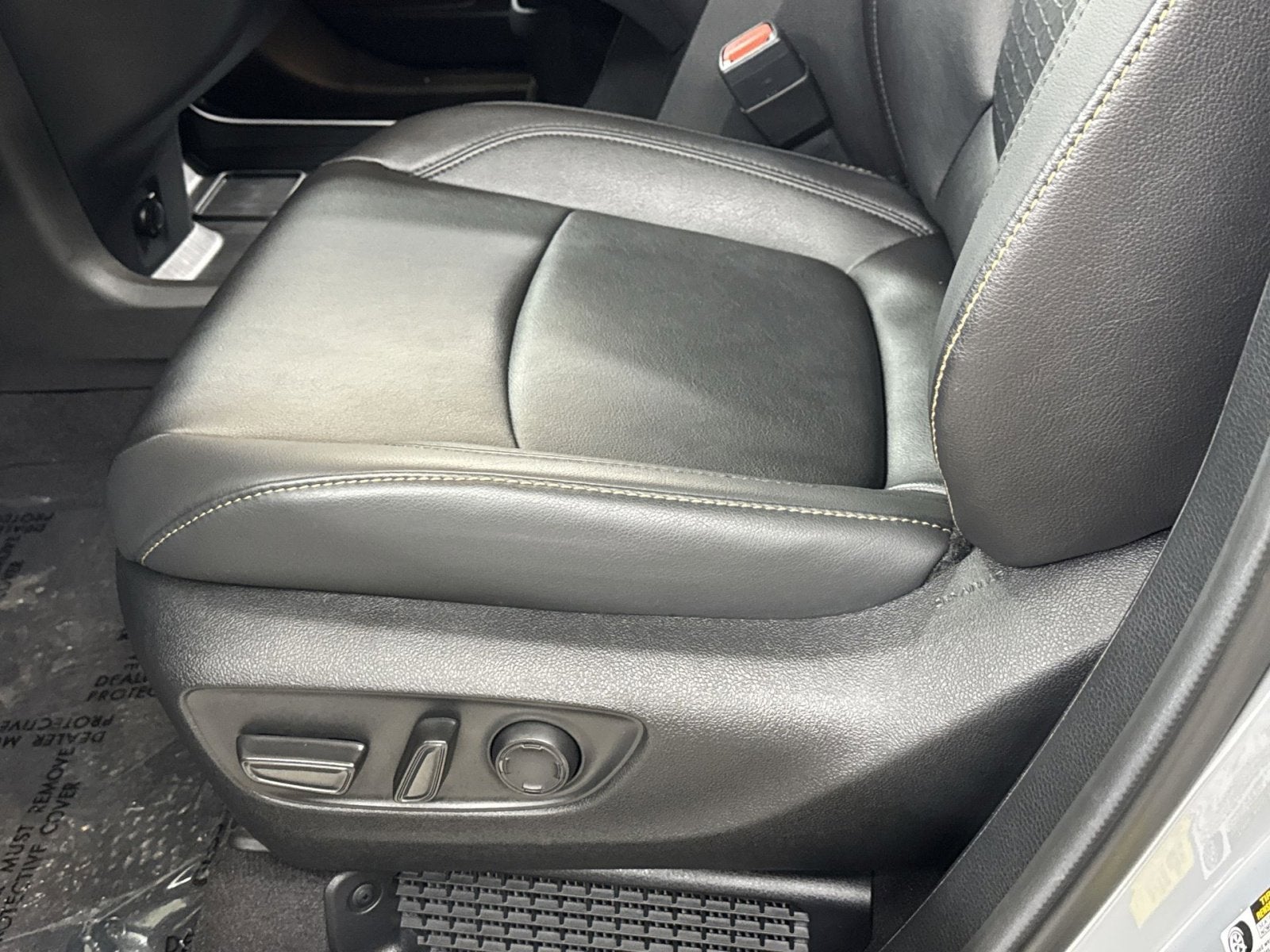 2025 Toyota Sienna Woodland Edition