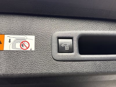 2025 Toyota Sienna Woodland Edition