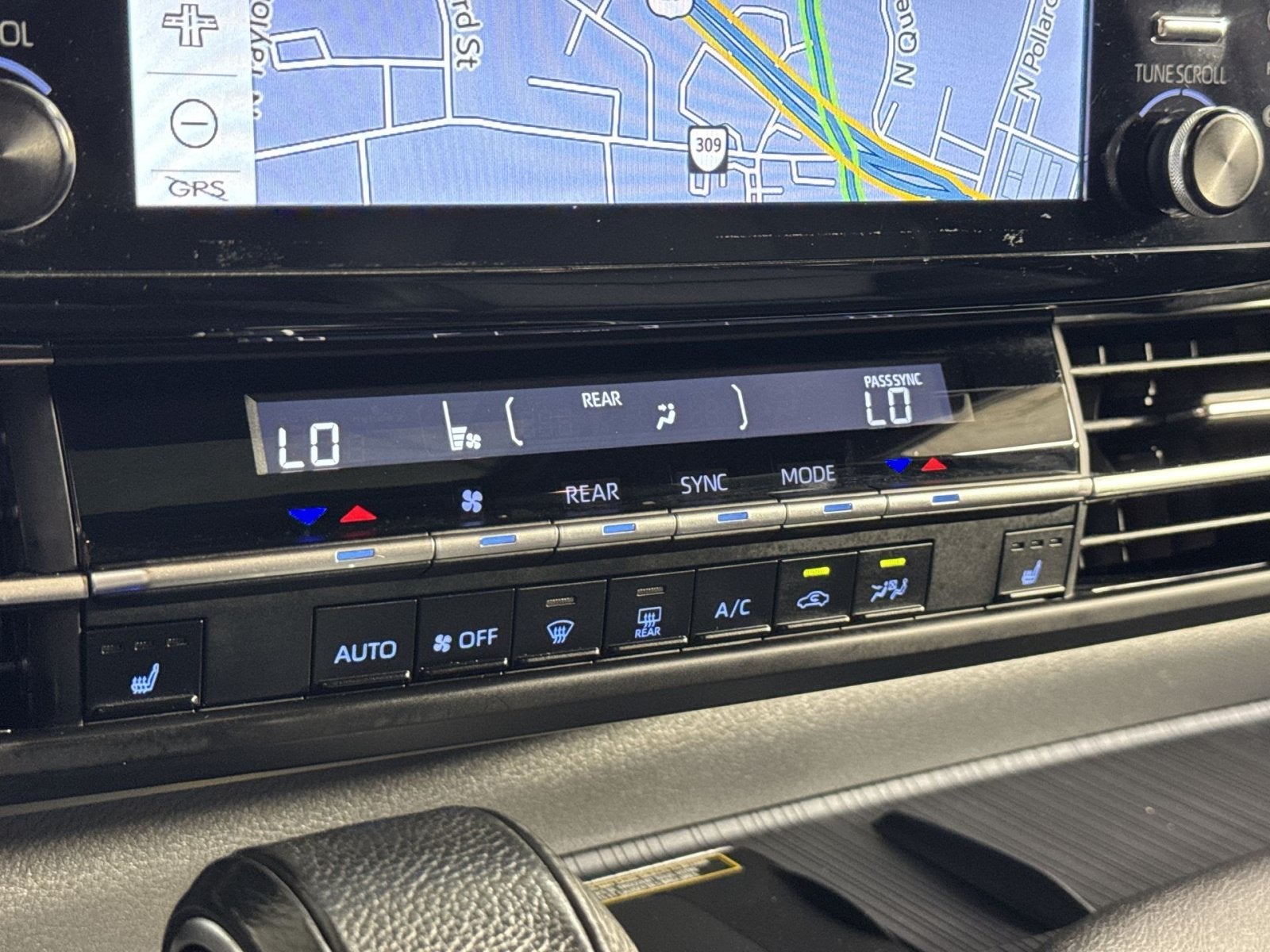 2024 Toyota Sienna XSE