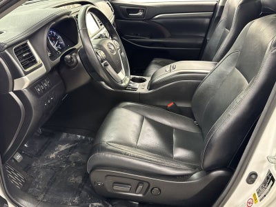 2018 Toyota Highlander Limited Platinum