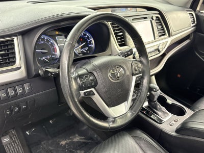 2018 Toyota Highlander Limited Platinum