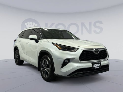2022 Toyota Highlander XLE