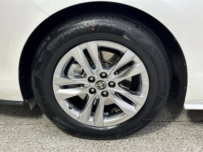 2022 Toyota Sienna XLE