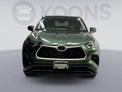 2025 Toyota Highlander Hybrid XLE