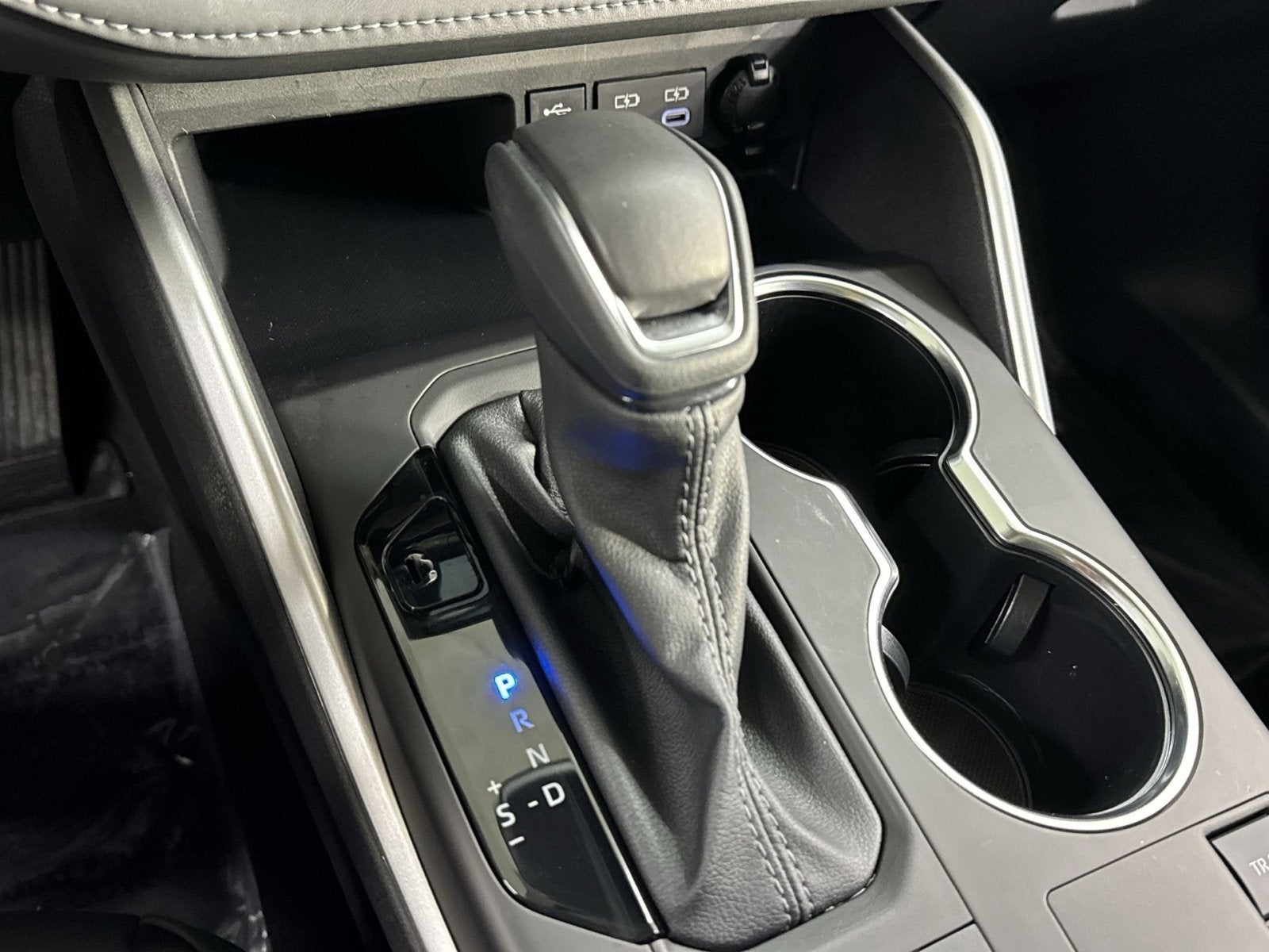 2025 Toyota Highlander Hybrid XLE