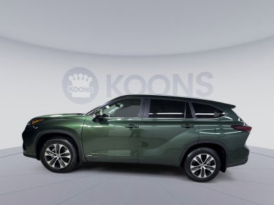 2025 Toyota Highlander Hybrid XLE
