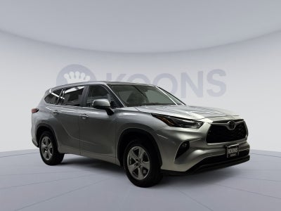 2023 Toyota Highlander LE