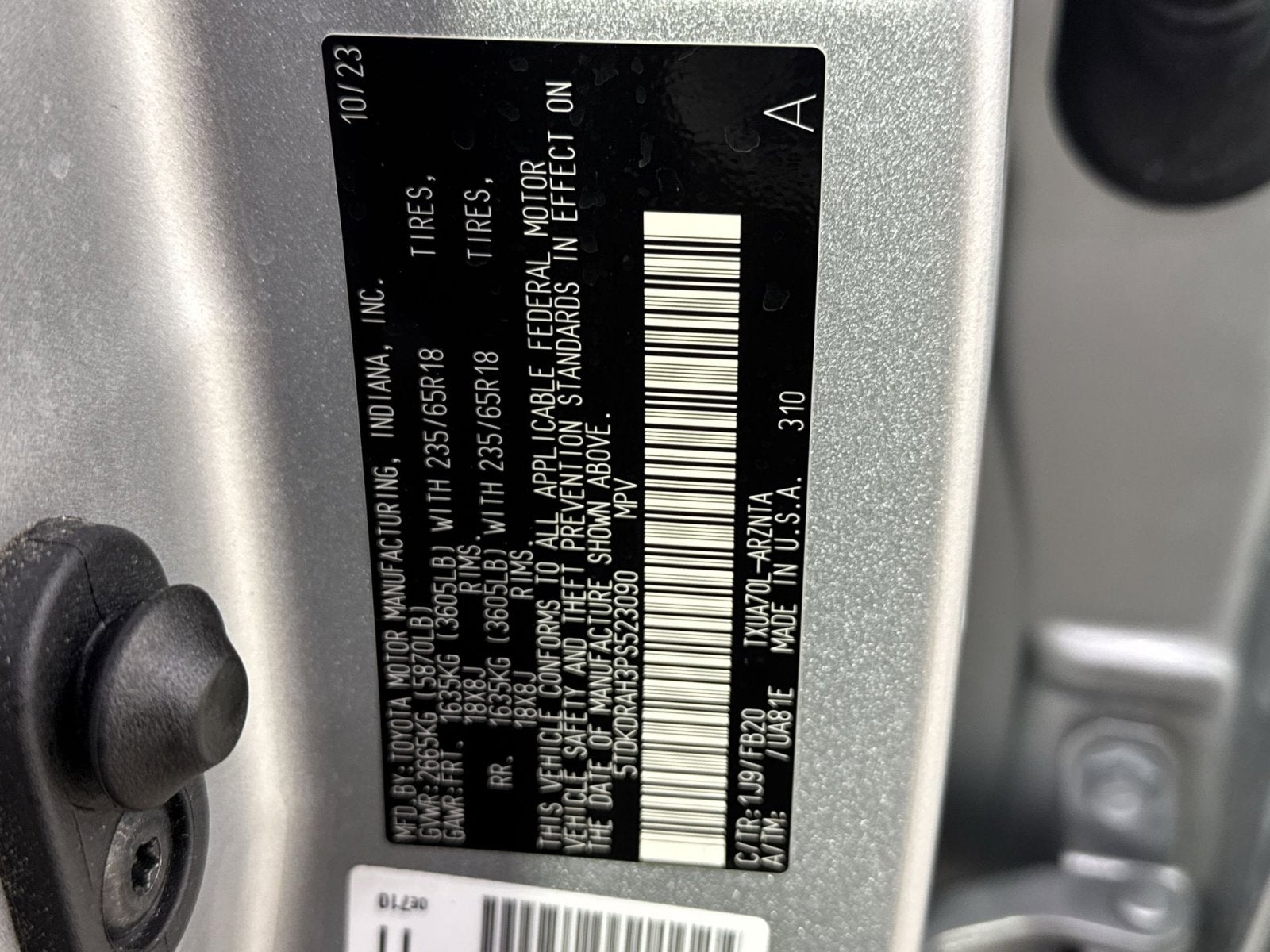 2023 Toyota Highlander LE