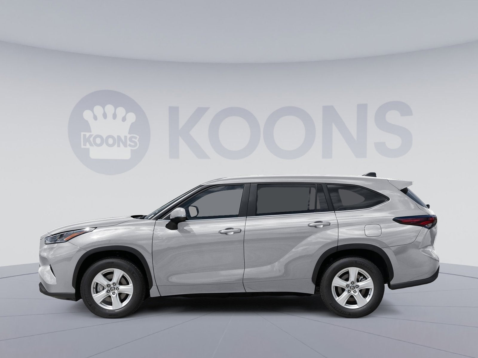 2025 Toyota Highlander LE