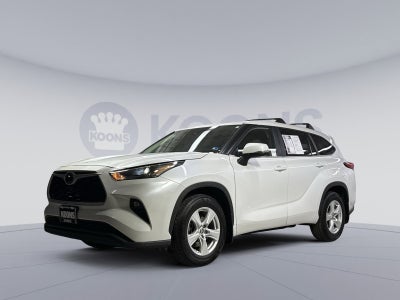2023 Toyota Highlander LE
