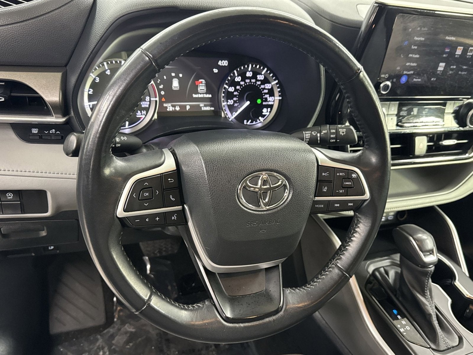 2023 Toyota Highlander LE