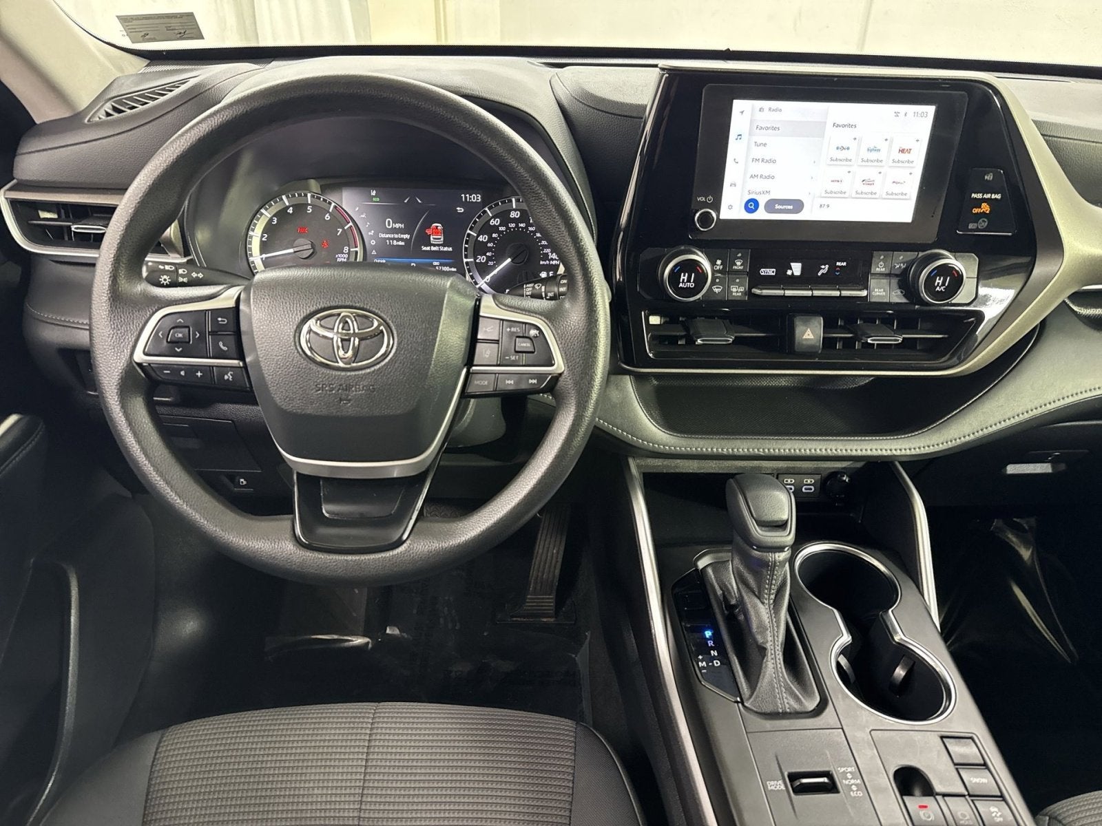 2023 Toyota Highlander L