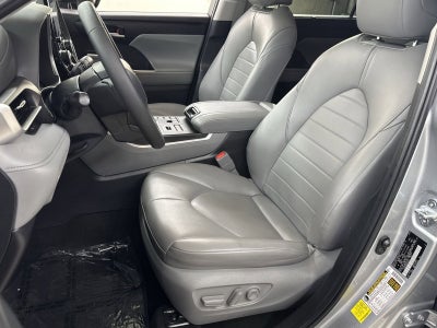 2024 Toyota Highlander XLE