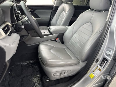 2024 Toyota Highlander XLE