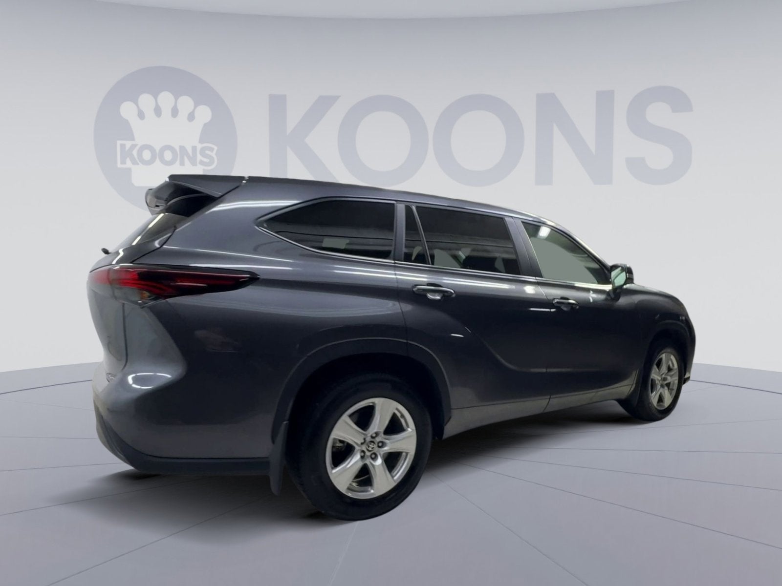 2025 Toyota Highlander LE