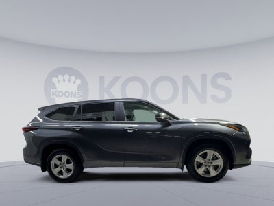 2025 Toyota Highlander LE