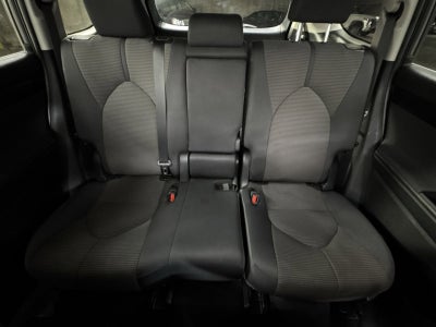 2025 Toyota Highlander LE
