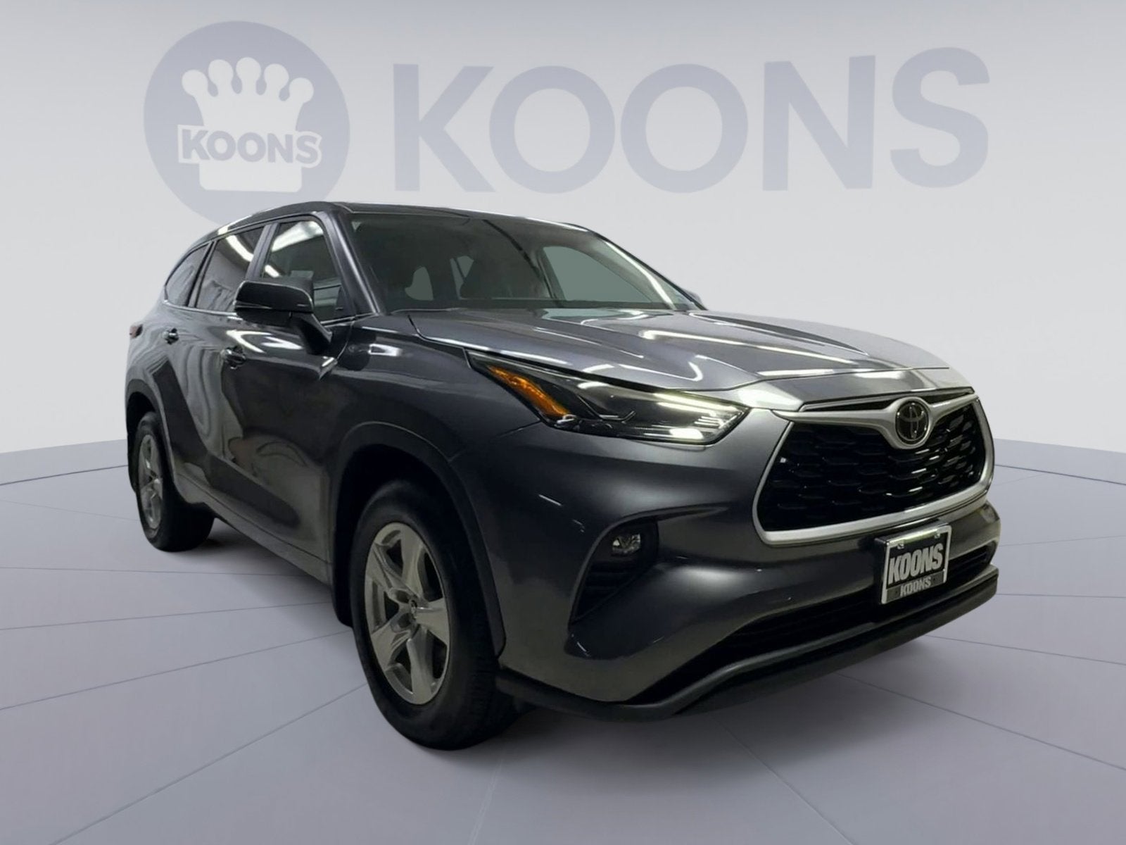 2025 Toyota Highlander LE
