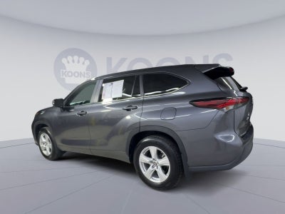 2025 Toyota Highlander LE