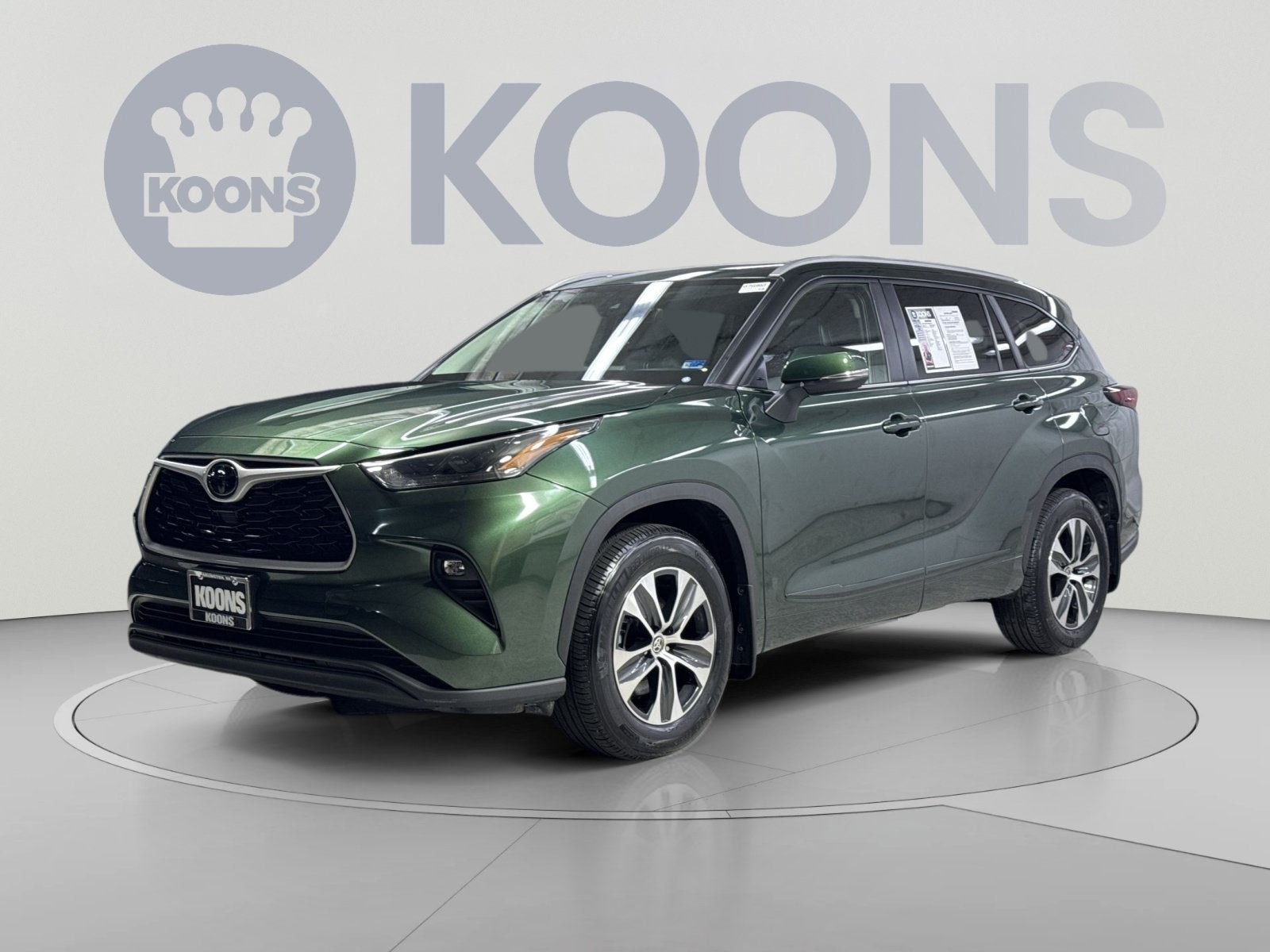 2025 Toyota Highlander XLE