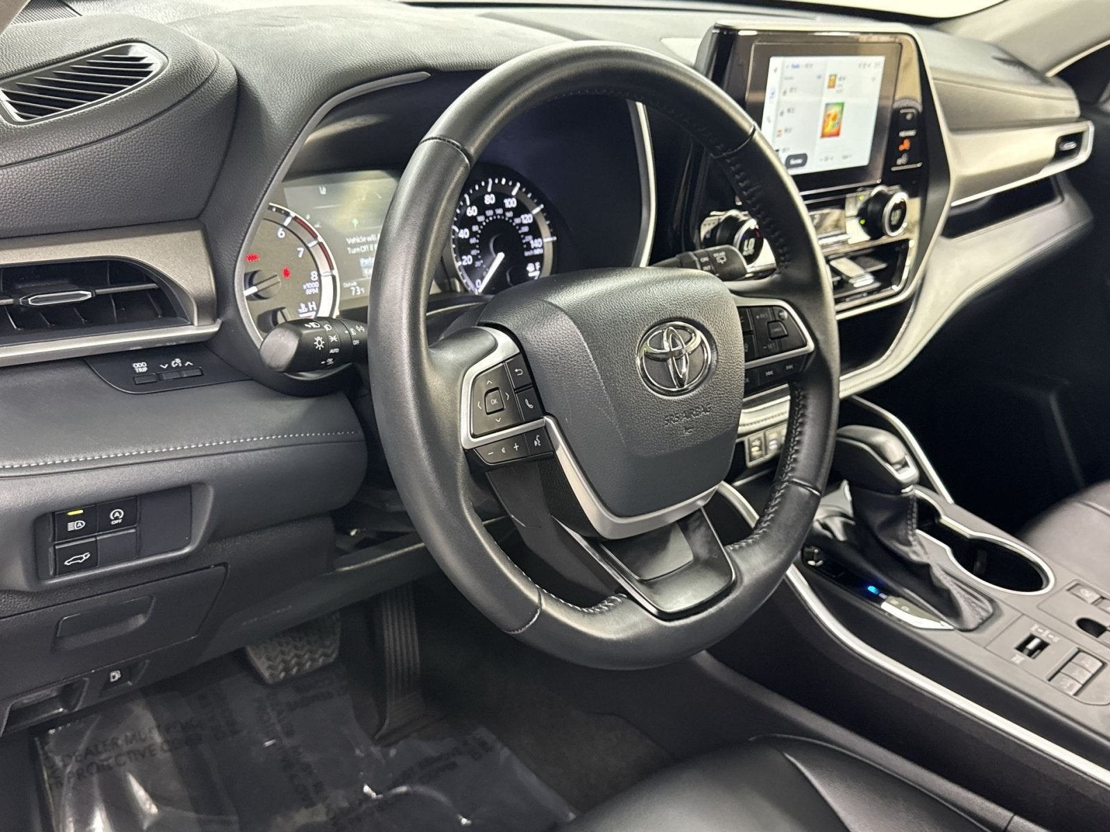 2025 Toyota Highlander XLE