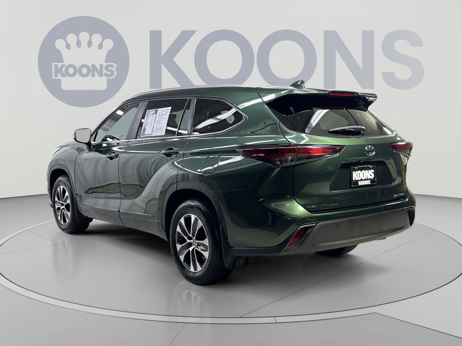 2025 Toyota Highlander XLE