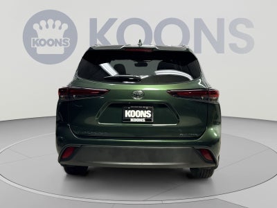 2025 Toyota Highlander XLE