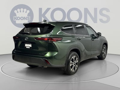 2025 Toyota Highlander XLE