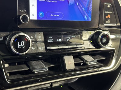2025 Toyota Highlander XLE