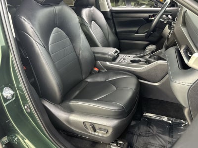2025 Toyota Highlander XLE