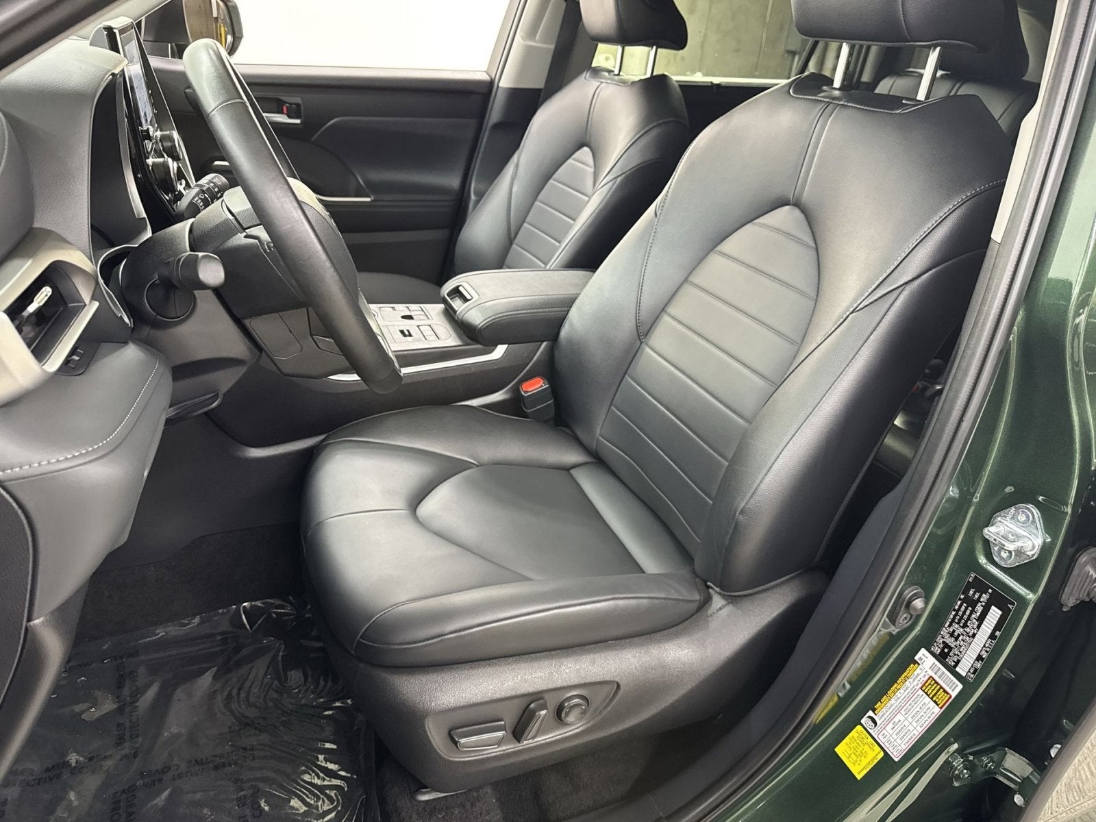 2025 Toyota Highlander XLE