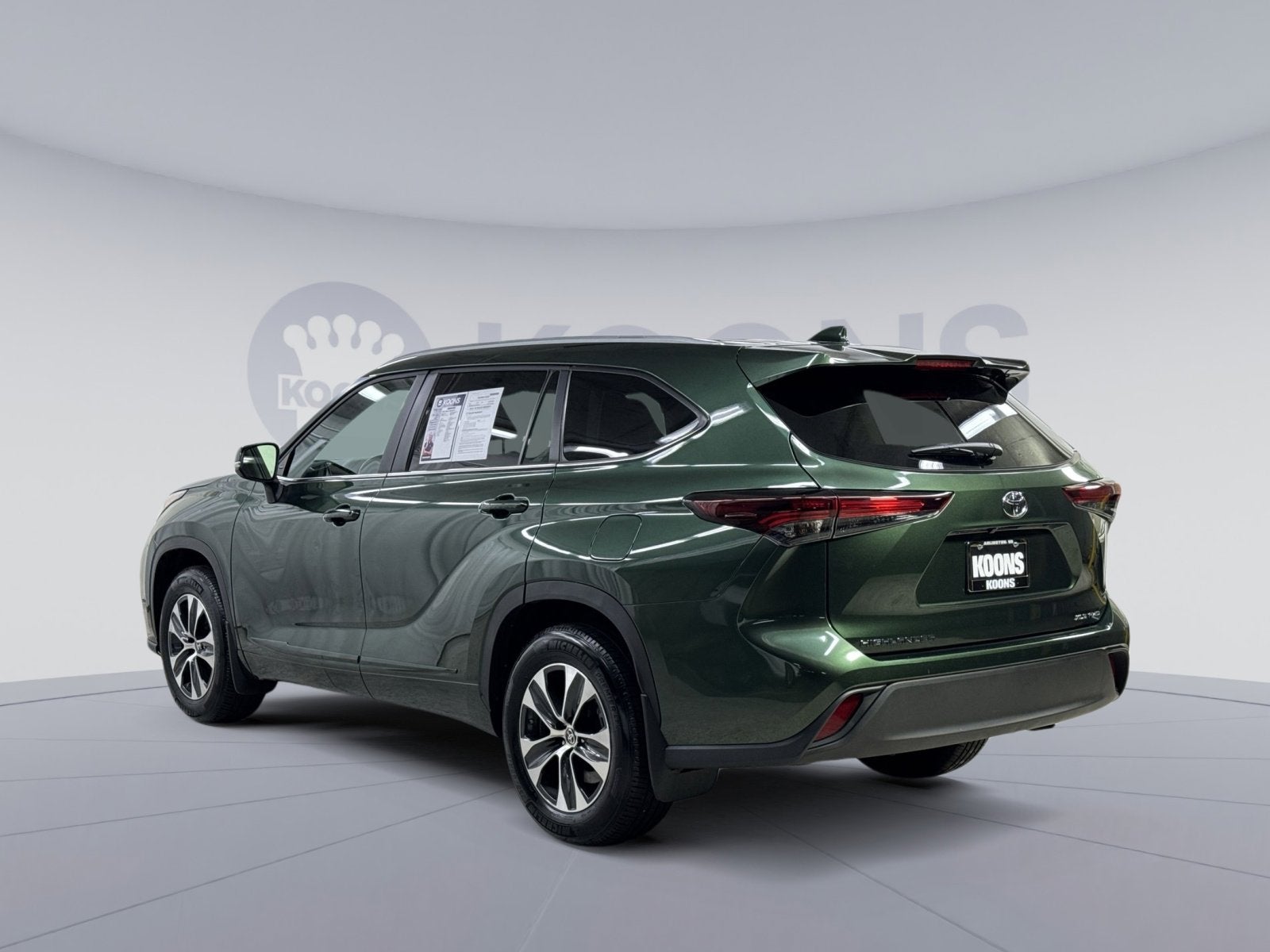 2025 Toyota Highlander XLE