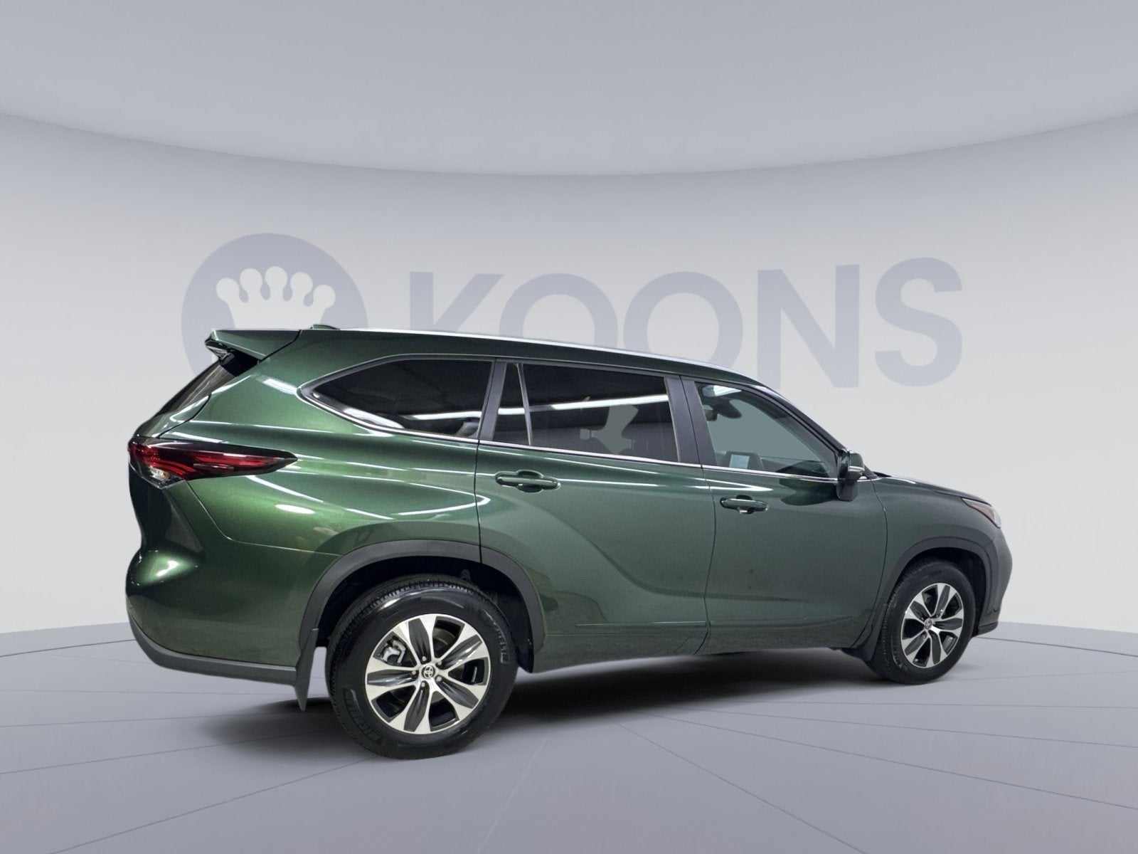 2025 Toyota Highlander XLE