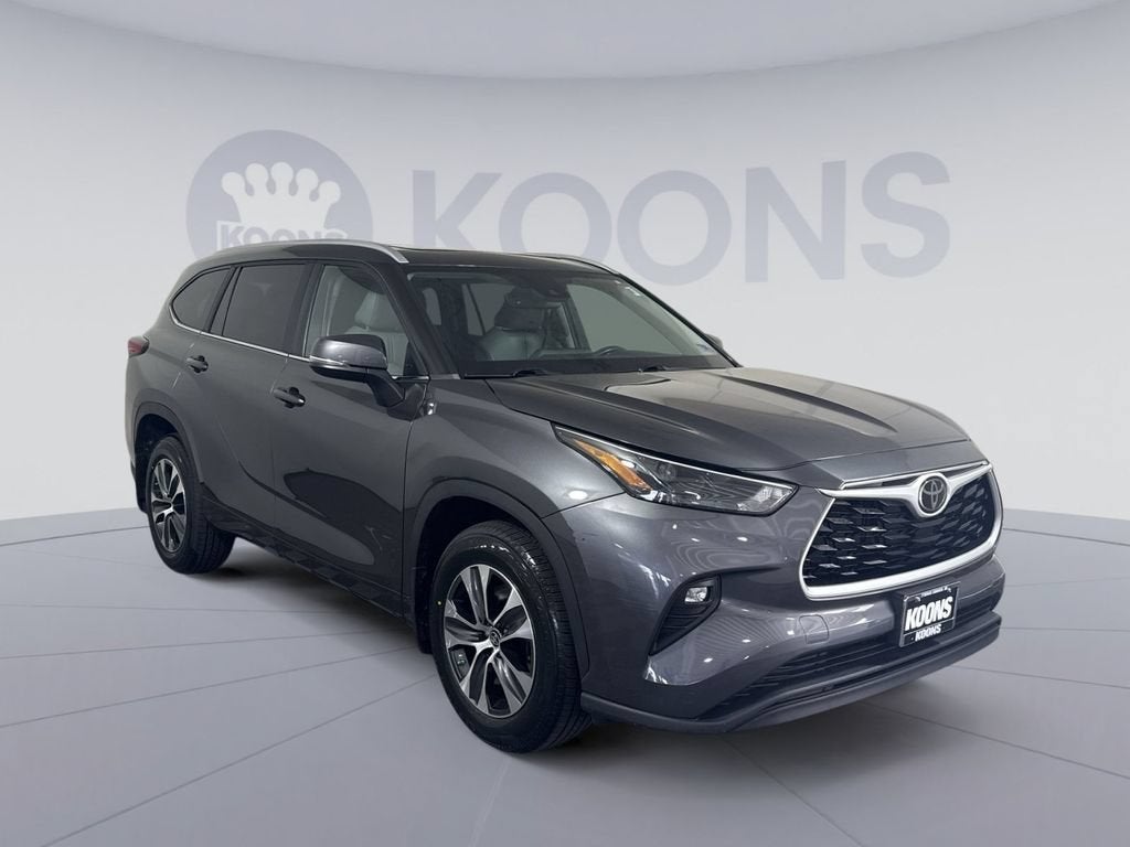 2023 Toyota Highlander XLE