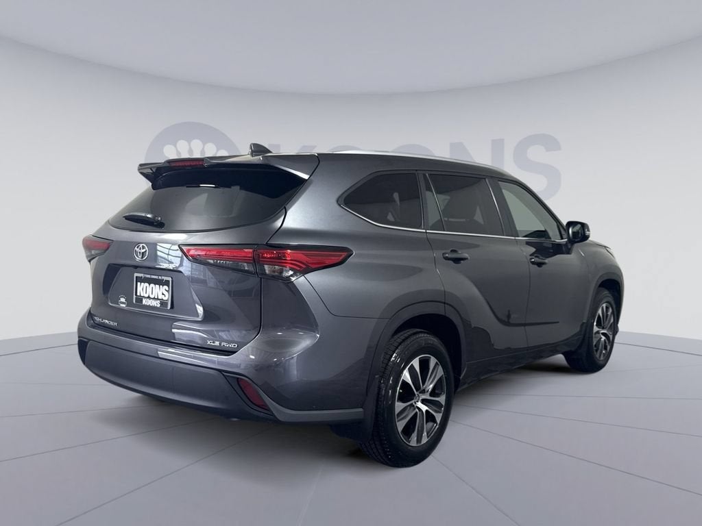 2023 Toyota Highlander XLE